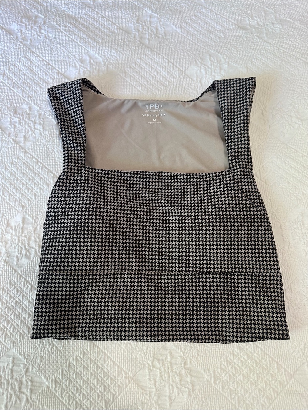 Abercrombie & Fitch YPB SCULPTLUX top